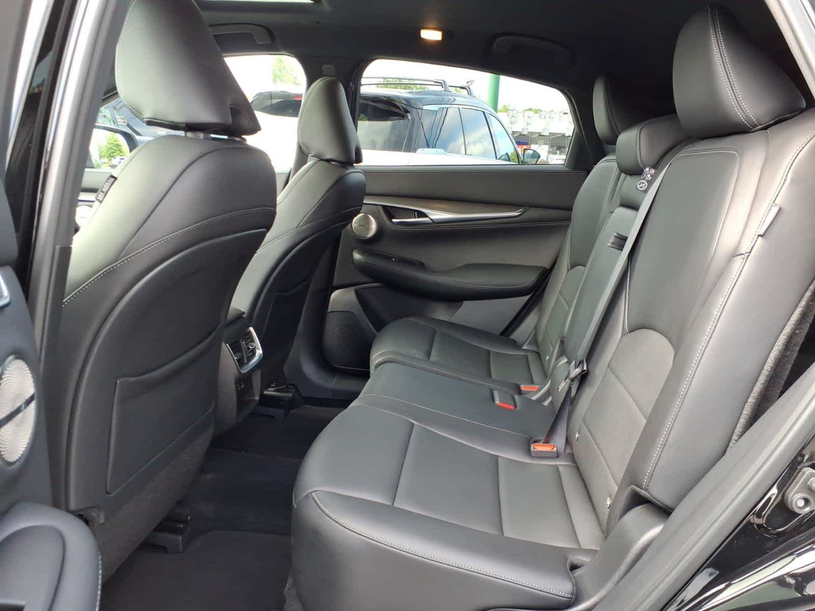 Certified 2023 INFINITI QX55 Essential AWD/4WD image 12
