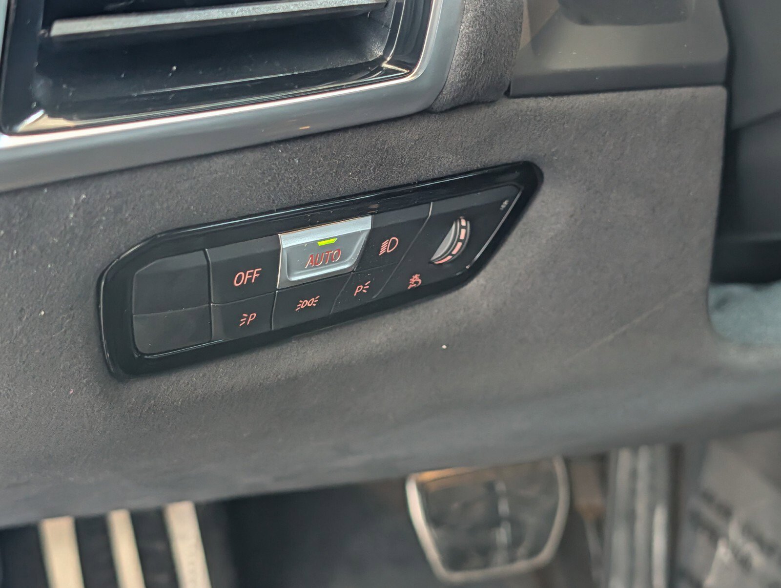 New 2026 BMW M850i xDrive image 18