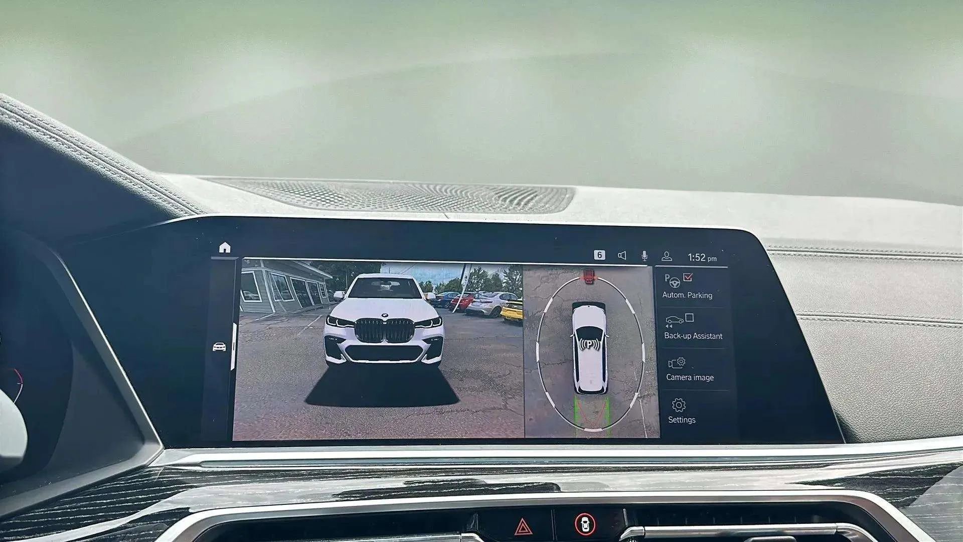 Used 2020 BMW X7 xDrive40i w/ M Sport Package image 37