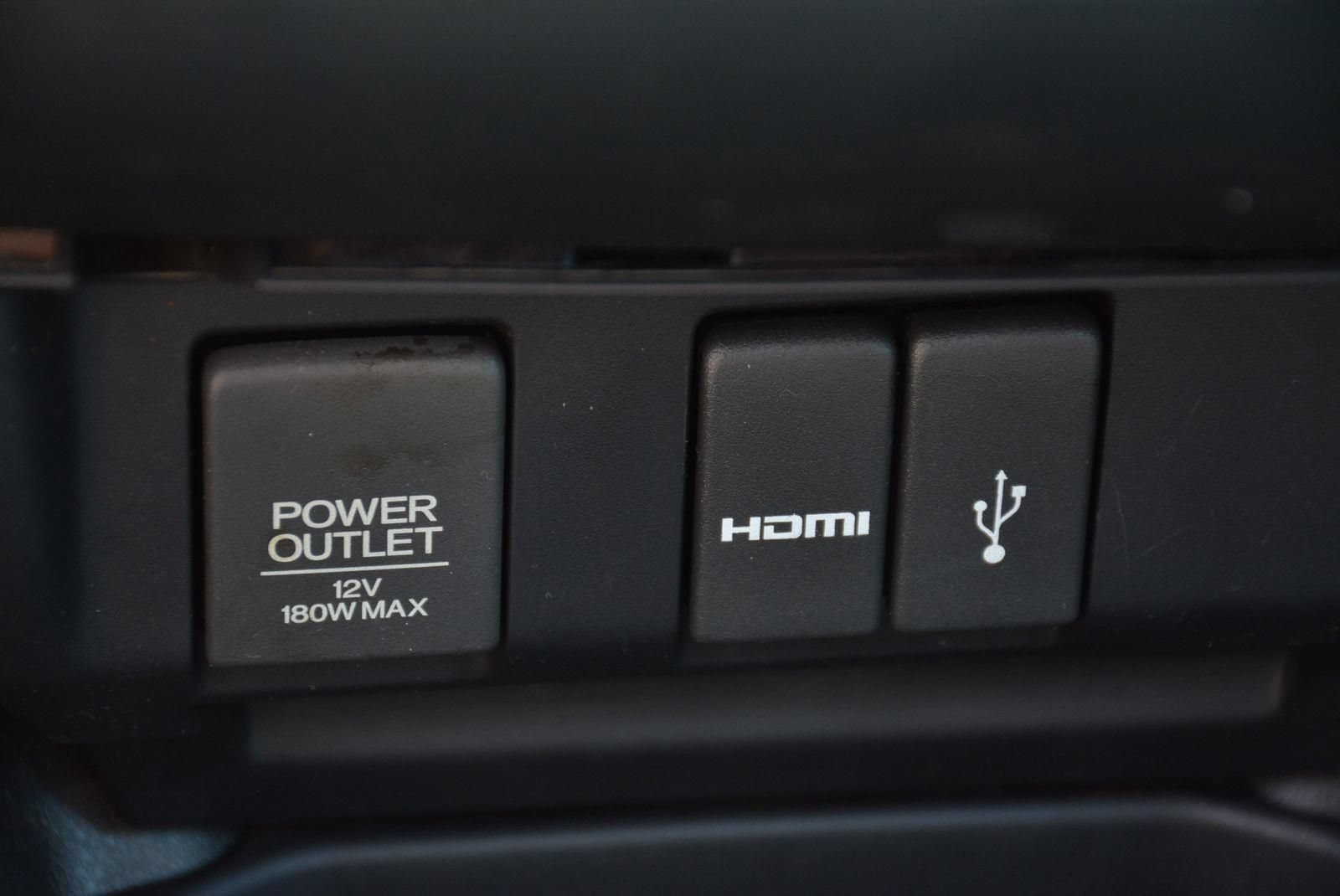 Used 2015 Honda Fit EX image 30