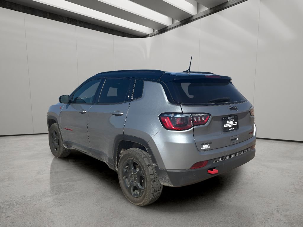 Used 2024 Jeep Compass Trailhawk image 4