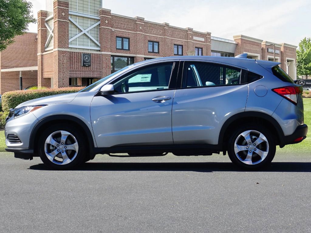 Used 2020 Honda HR-V LX image 8