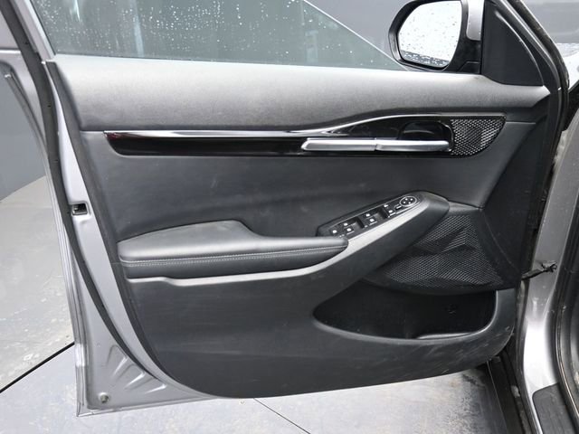 Used 2025 Kia Seltos S image 13