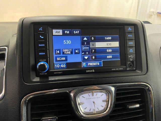 Used 2012 Chrysler Town & Country Touring-L w/ Premium Group FWD image 51