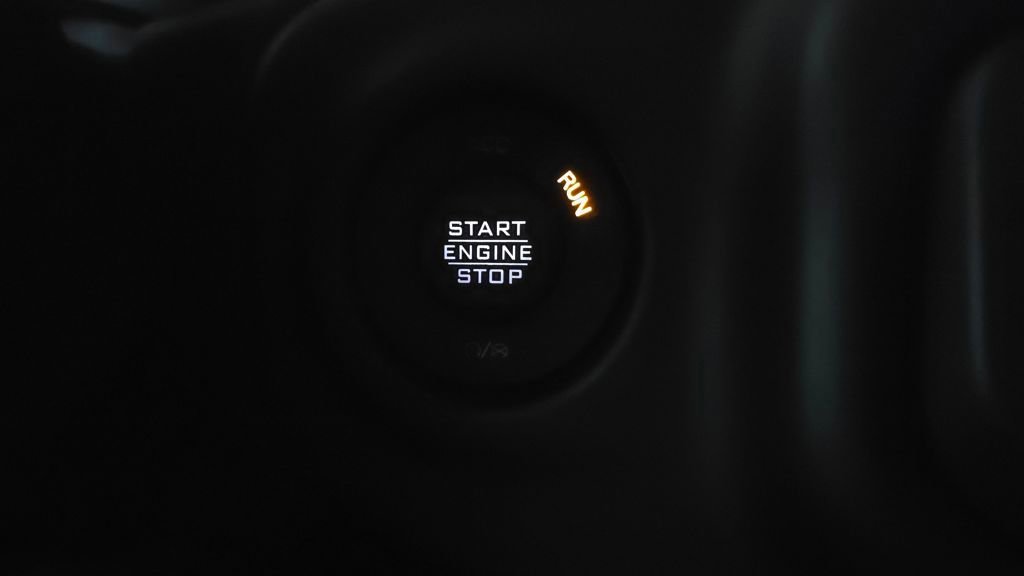 Used 2021 Jeep Gladiator Sport AWD/4WD image 35