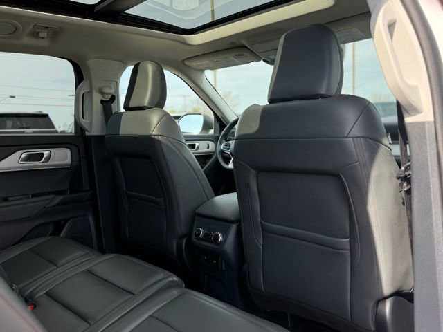 Used 2025 Ford Explorer Active w/ Active Comfort Package image 20