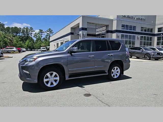 Used 2017 Lexus GX 460 w/ Navigation Package AWD/4WD image 17