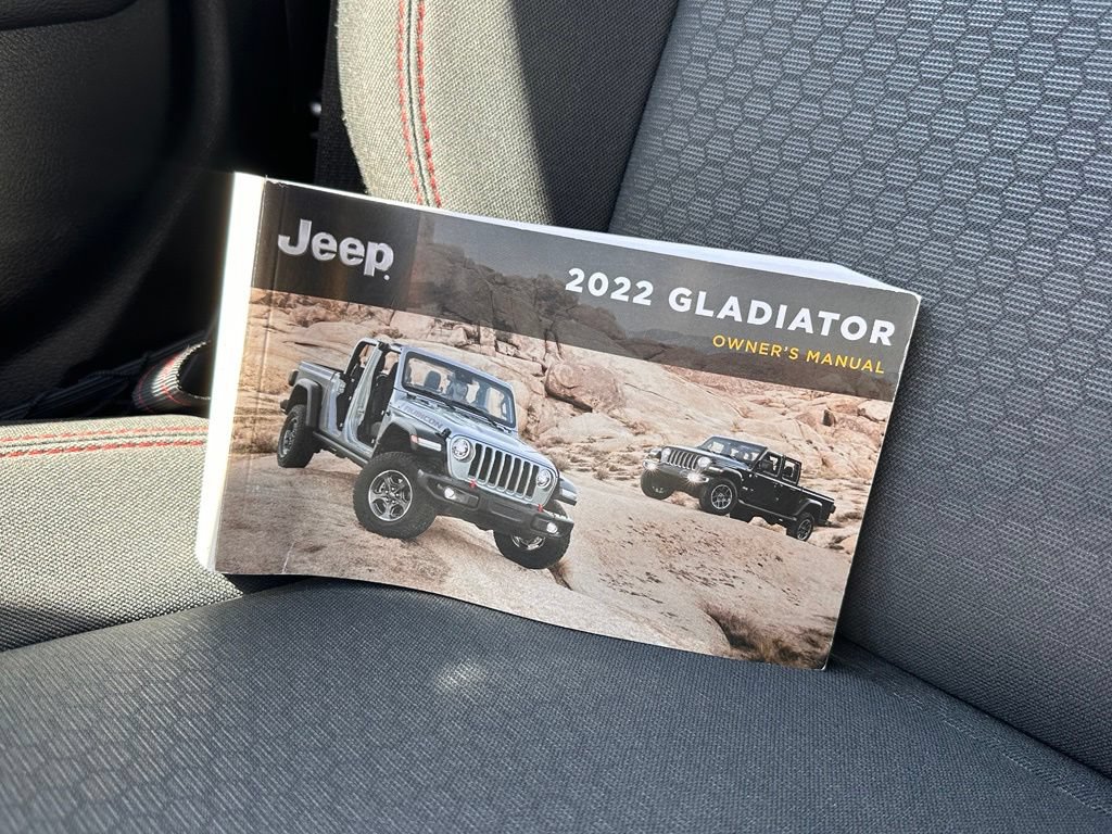 Used 2022 Jeep Gladiator Rubicon w/ LED Lighting Group AWD/4WD image 49