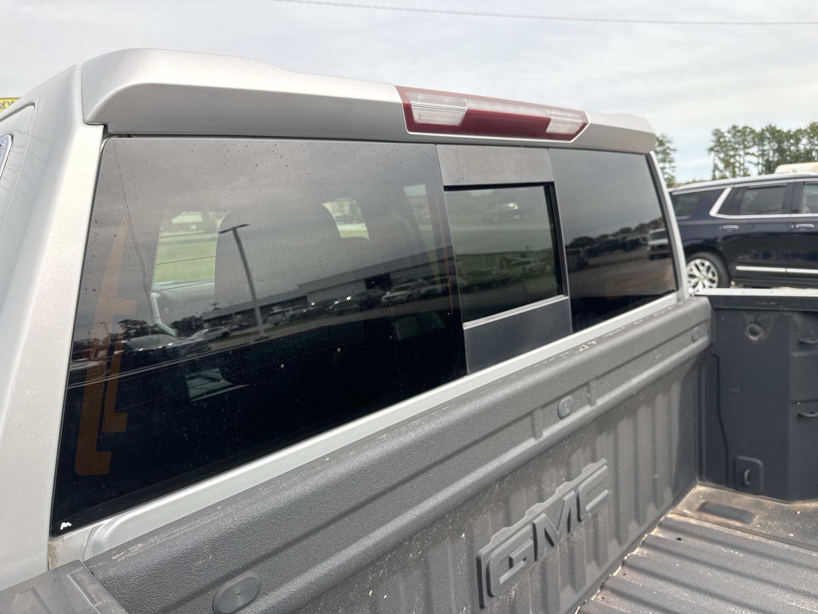 Used 2019 GMC Sierra 1500 SLT w/ SLT Premium Plus Package AWD/4WD image 13