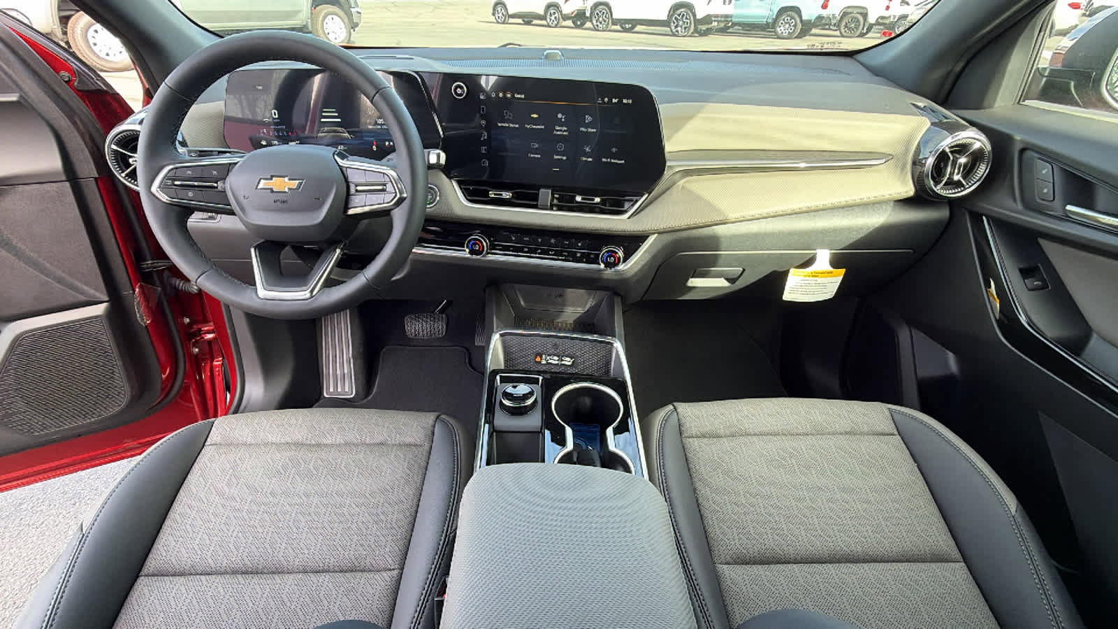New 2026 Chevrolet Equinox LT w/ Convenience Package II image 26