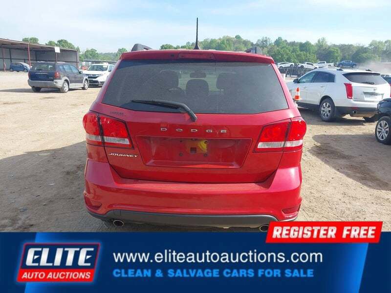 Used 2018 Dodge Journey SXT w/ Connectivity Group FWD image 31