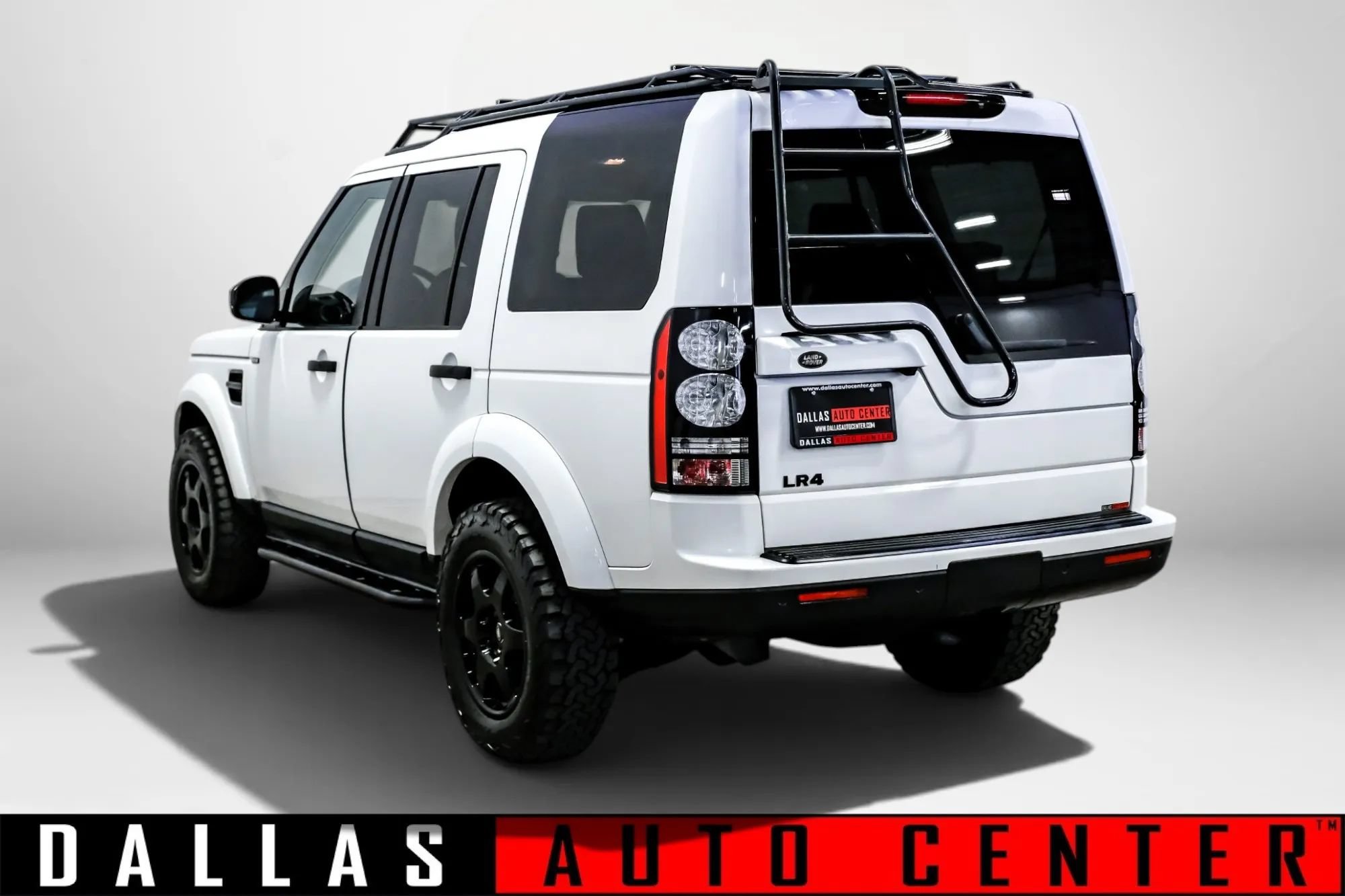 Used 2014 Land Rover LR4 HSE AWD/4WD image 6
