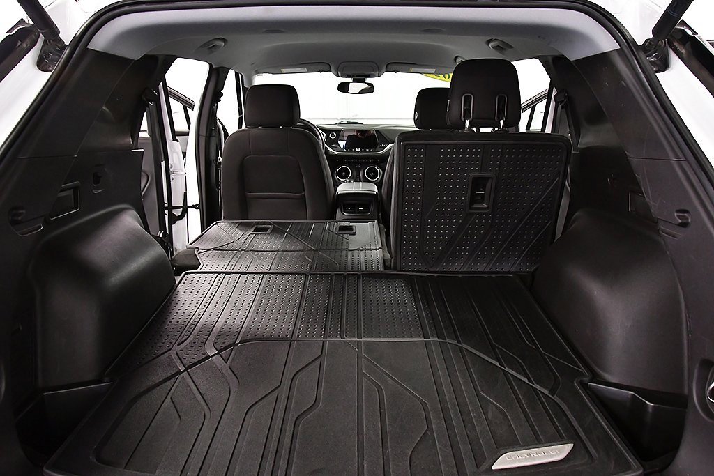 Used 2020 Chevrolet Blazer LT image 29