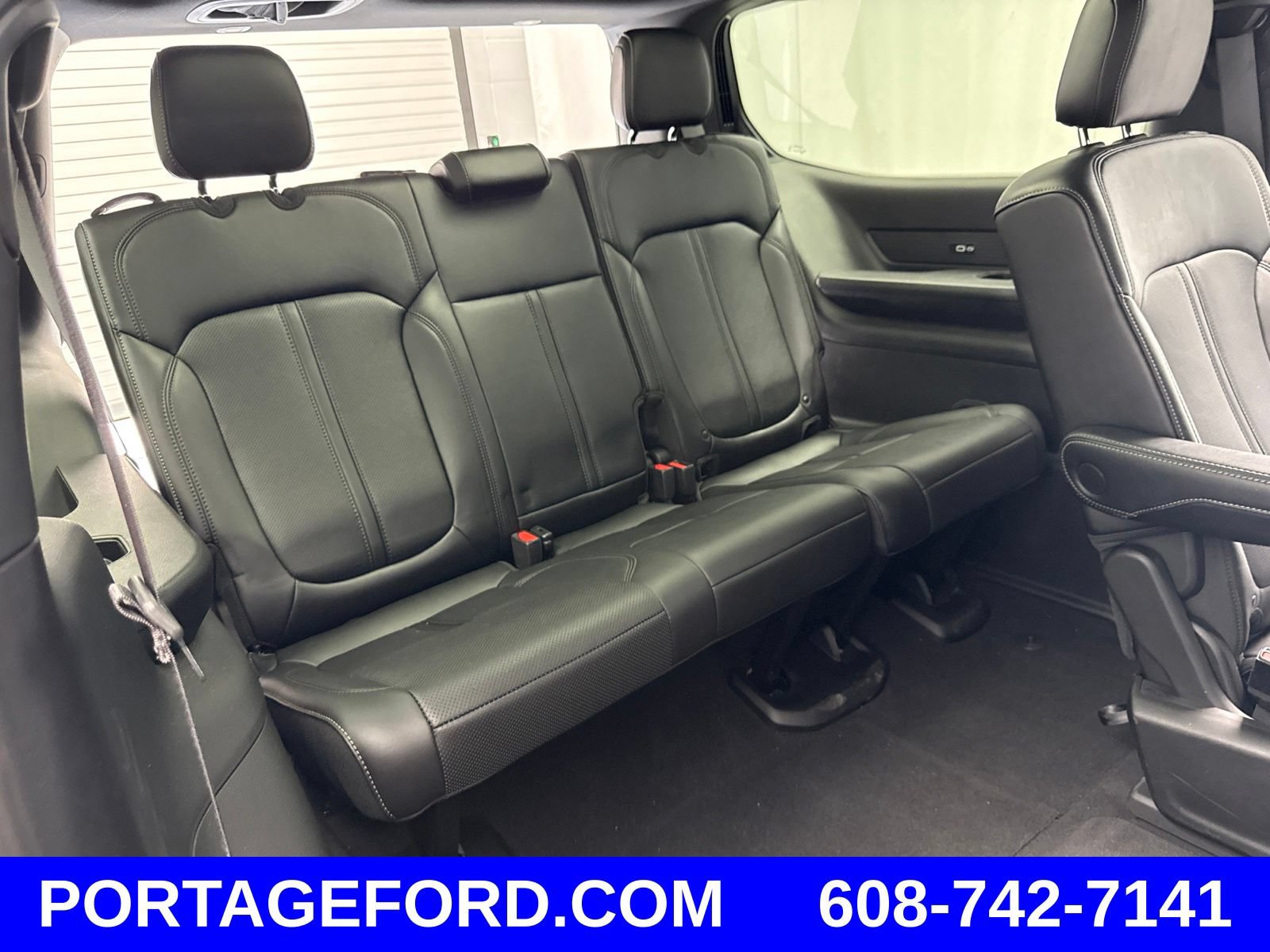 Used 2024 Jeep Wagoneer Series II w/ Convenience Group I AWD/4WD image 47