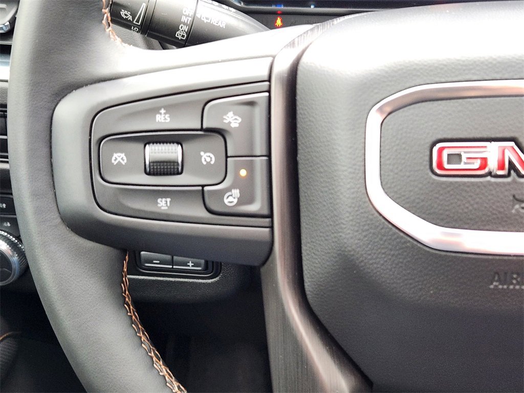 Used 2024 GMC Yukon AT4 w/ AT4 Premium Plus Package image 20