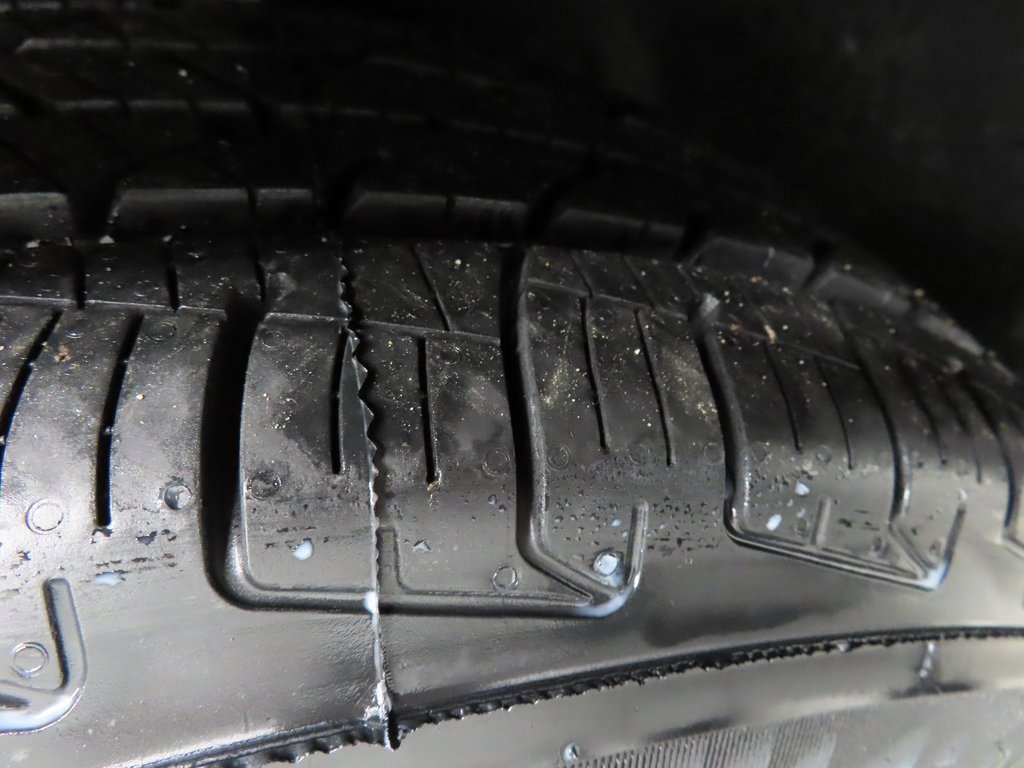 Used 2019 Volkswagen Tiguan SE image 7