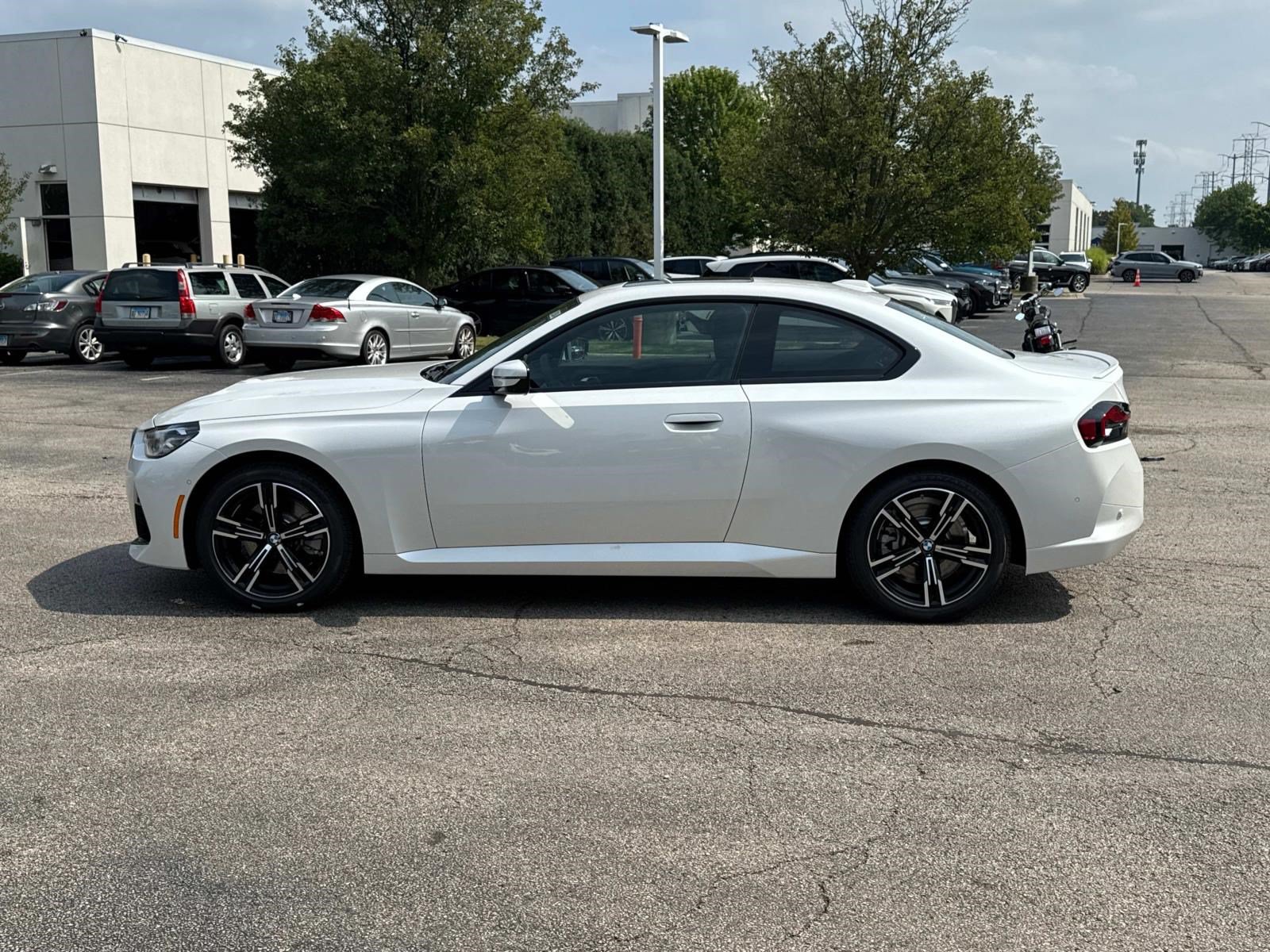 New 2025 BMW 230i xDrive Coupe w/ M Sport Package AWD/4WD image 8