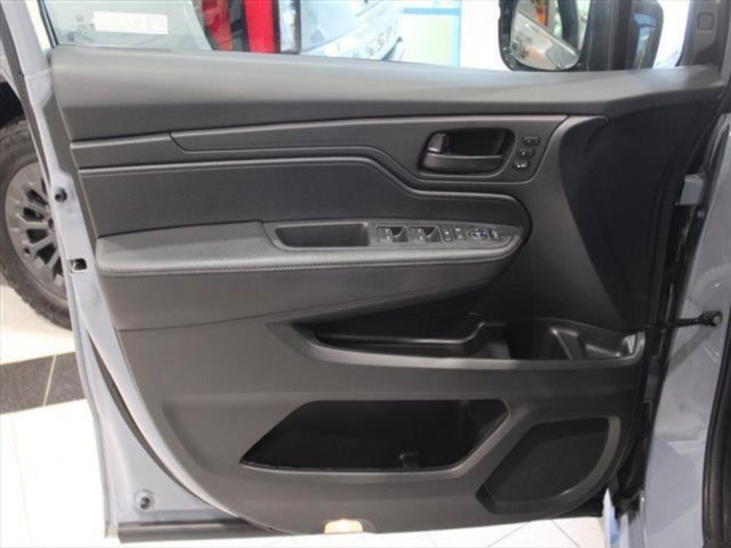 Certified 2023 Honda Odyssey Sport image 15