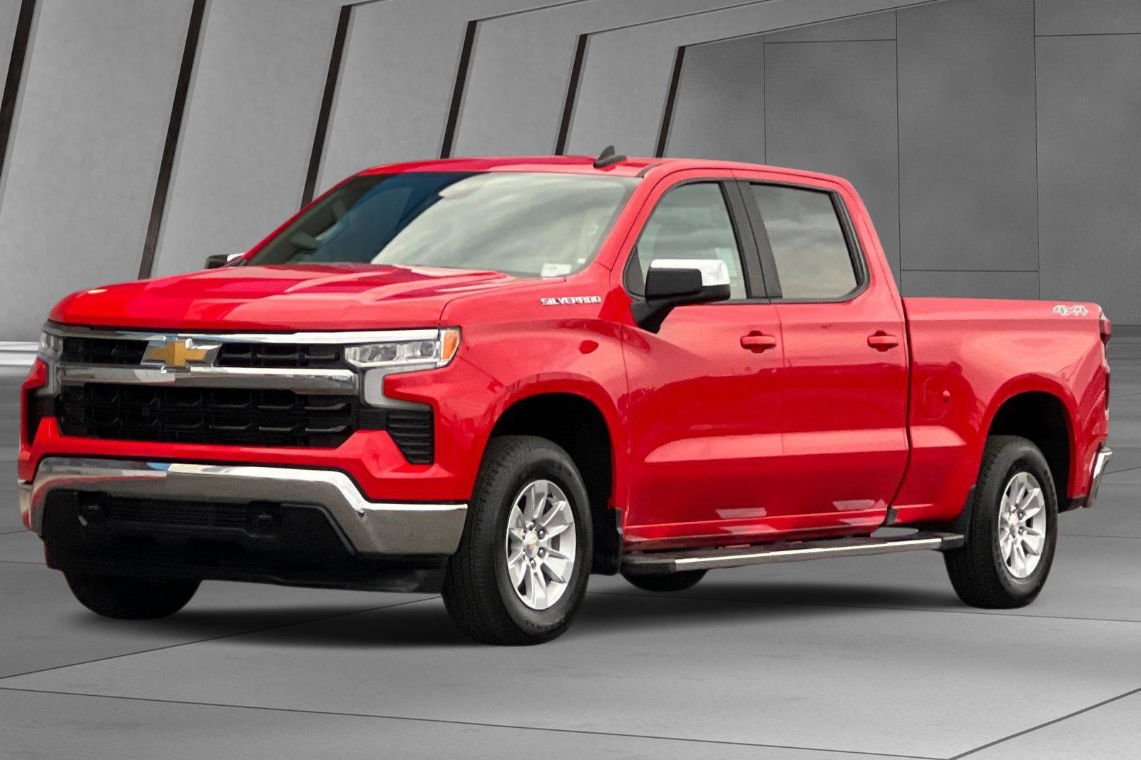 Used 2024 Chevrolet Silverado 1500 LT w/ Protection Package image 8