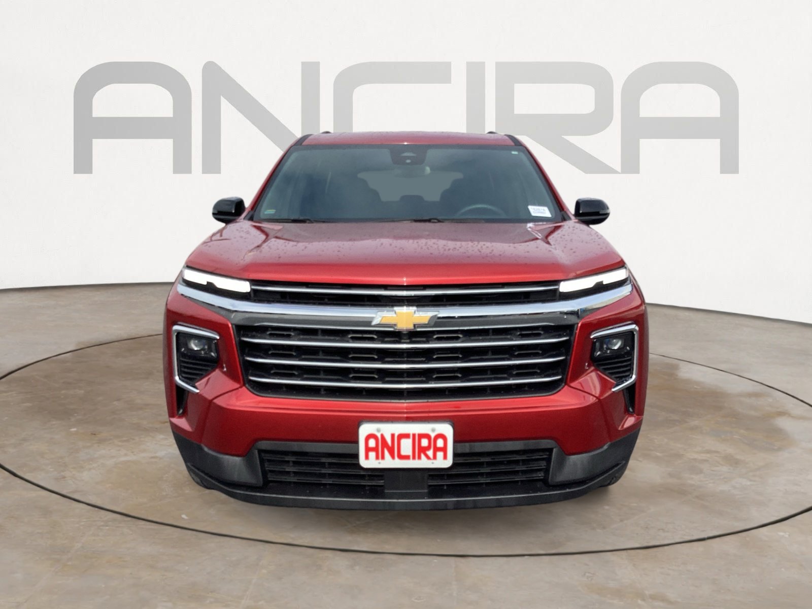 Used 2025 Chevrolet Traverse LT FWD image 8