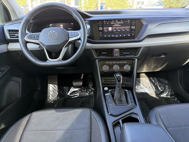Used 2023 Volkswagen Taos SE FWD image 16