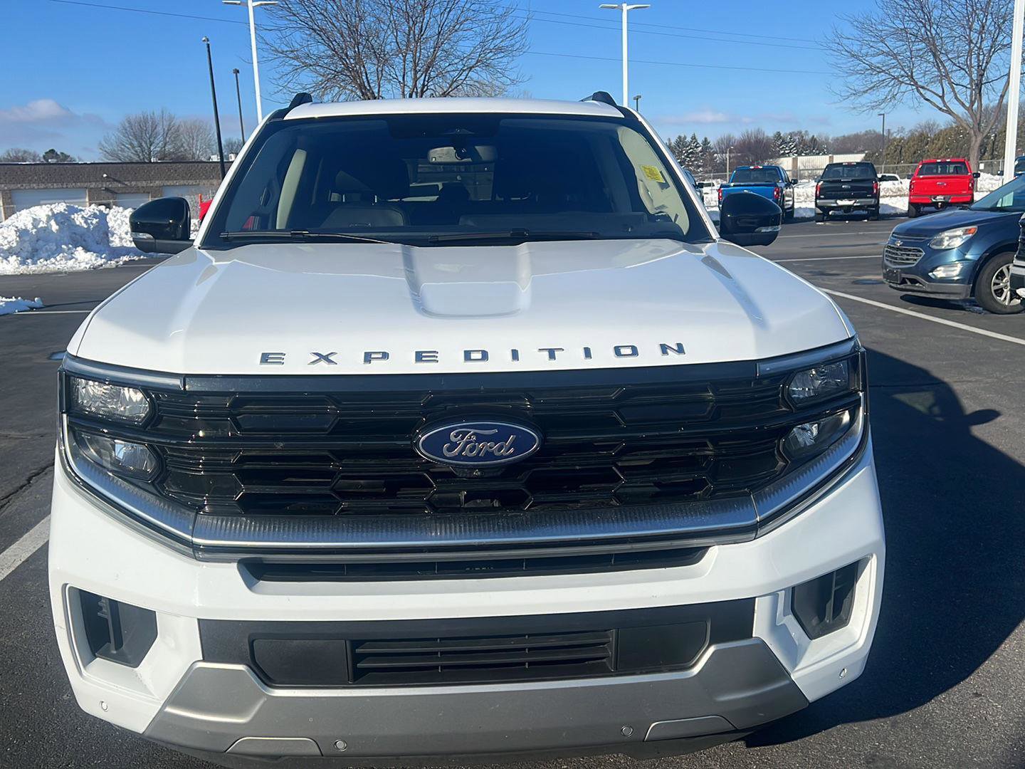 Used 2025 Ford Expedition Max Platinum image 16