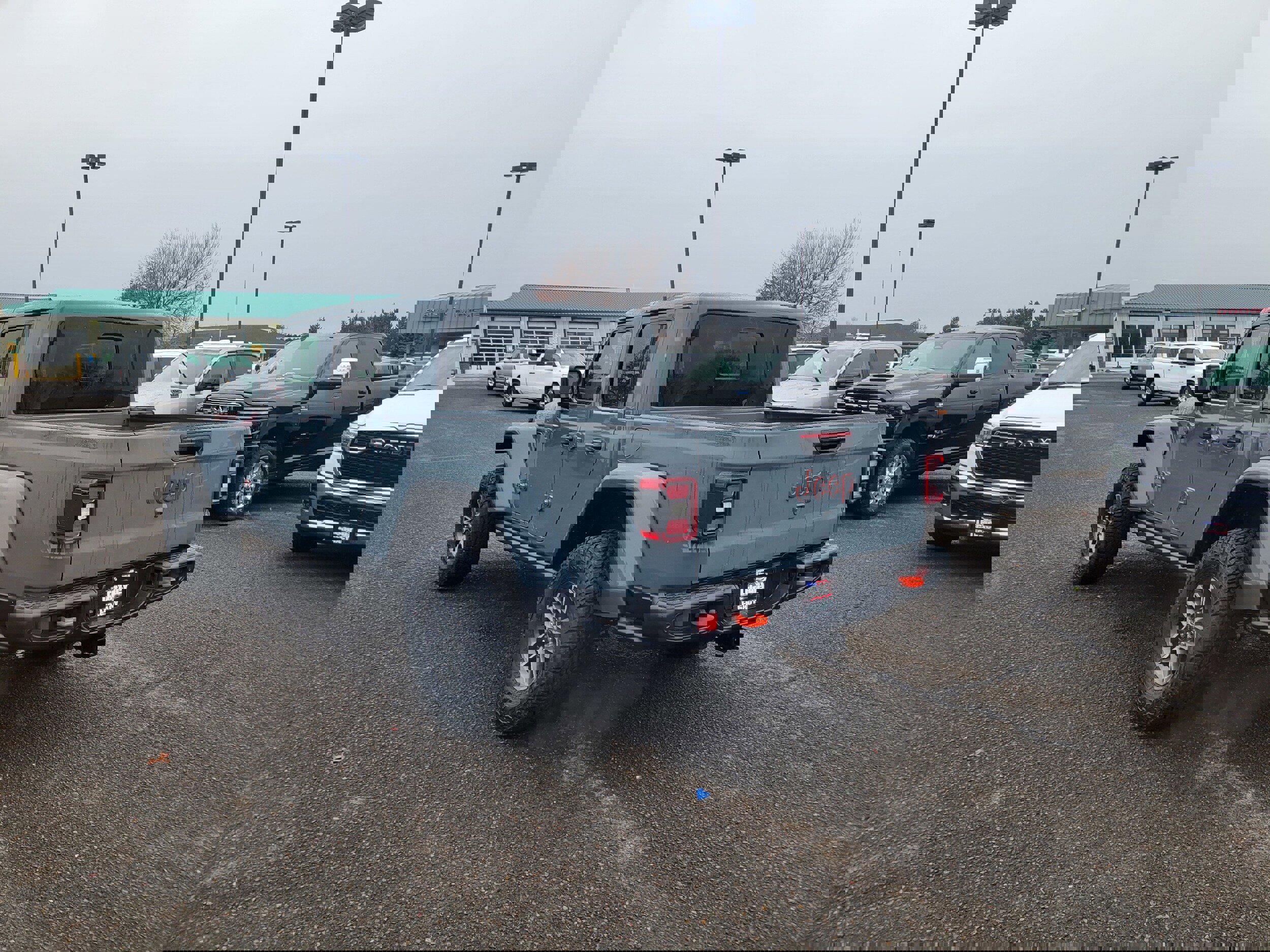 New 2026 Jeep Gladiator Mojave image 12