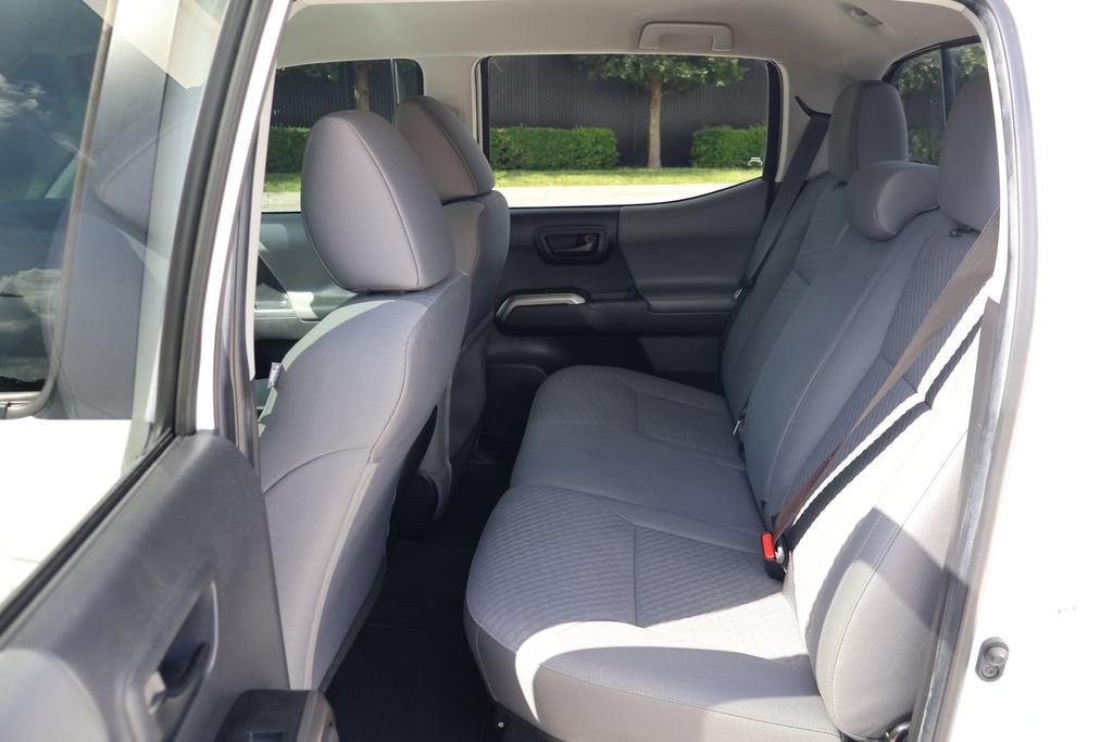 Certified 2022 Toyota Tacoma SR5 w/ Technology Package RWD image 19