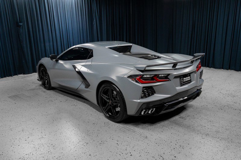 Used 2025 Chevrolet Corvette Stingray Premium Conv w/ Z51 Performance Package RWD image 16