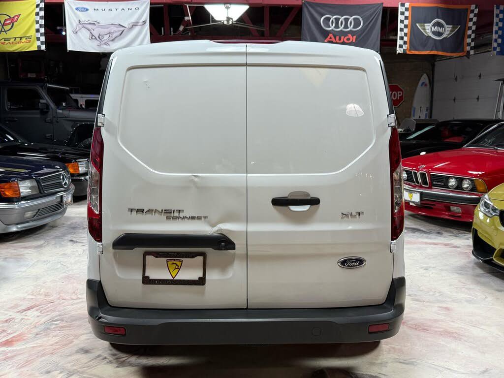 Used 2016 Ford Transit Connect XLT FWD image 5