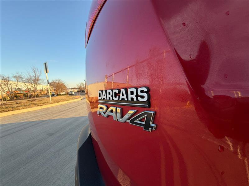 Used 2013 Toyota RAV4 Limited AWD/4WD image 11