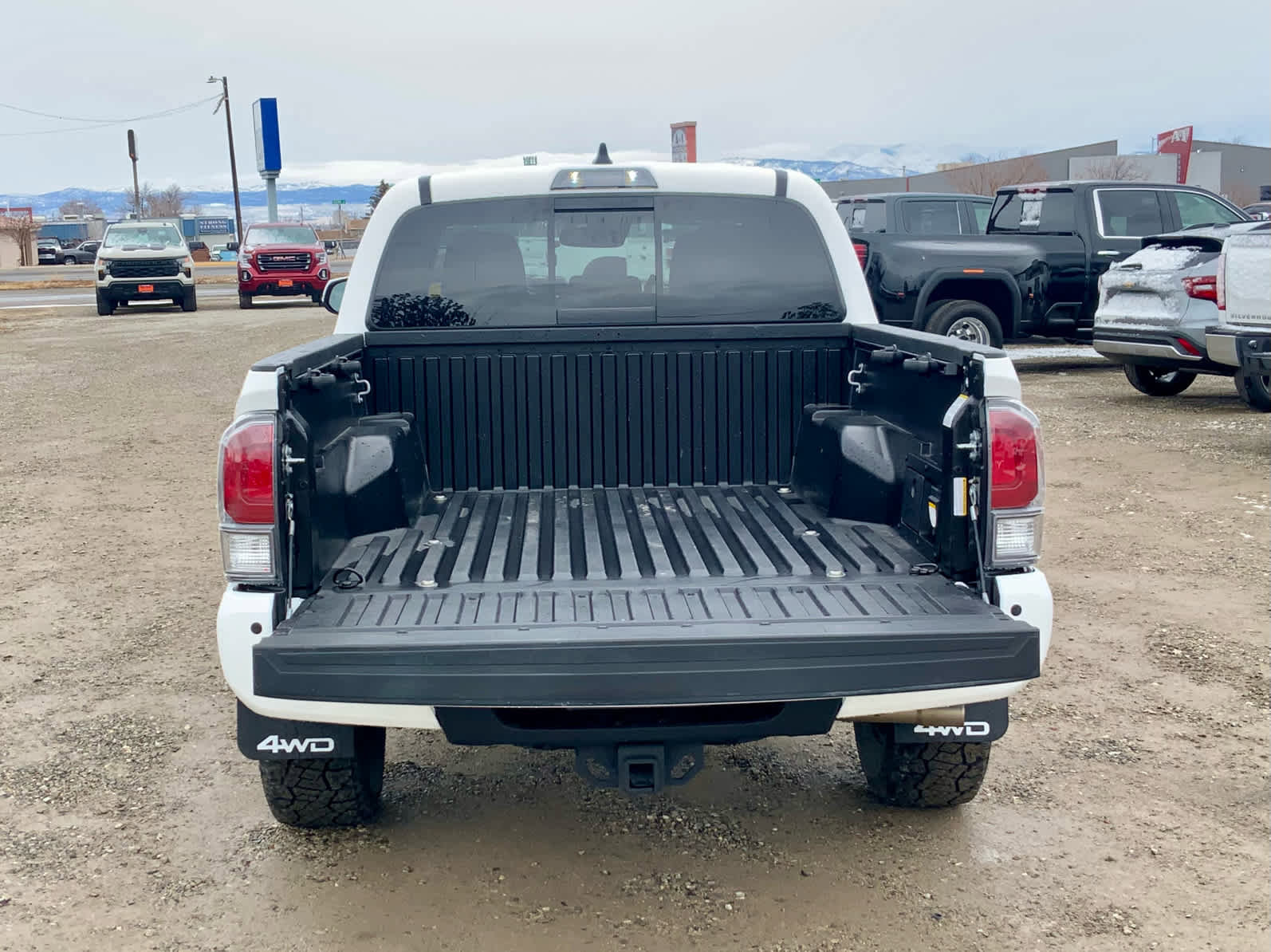 Used 2023 Toyota Tacoma TRD Off-Road w/ Technology Package image 16