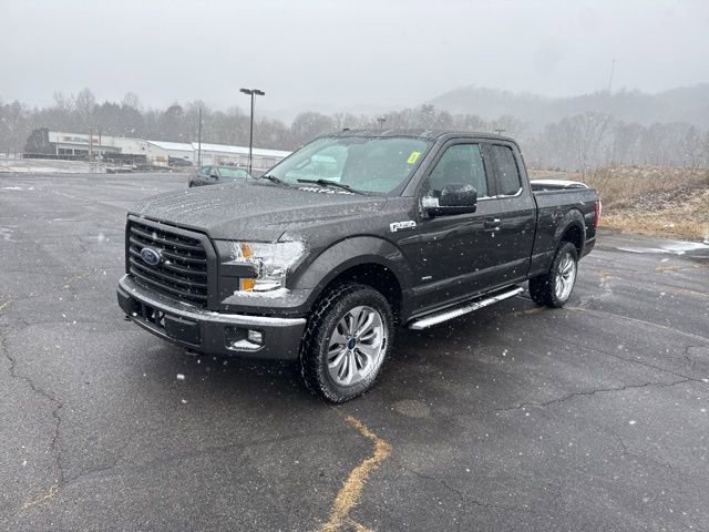 Used 2017 Ford F150 XL w/ Equipment Group 101A Mid AWD/4WD image 4