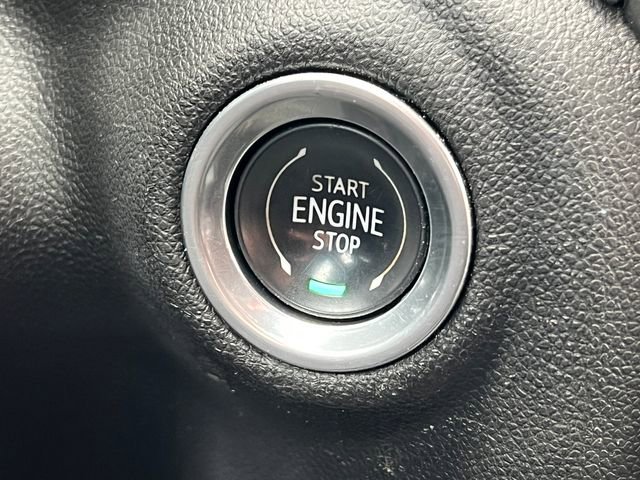 Used 2019 Chevrolet Silverado 1500 LT AWD/4WD image 32