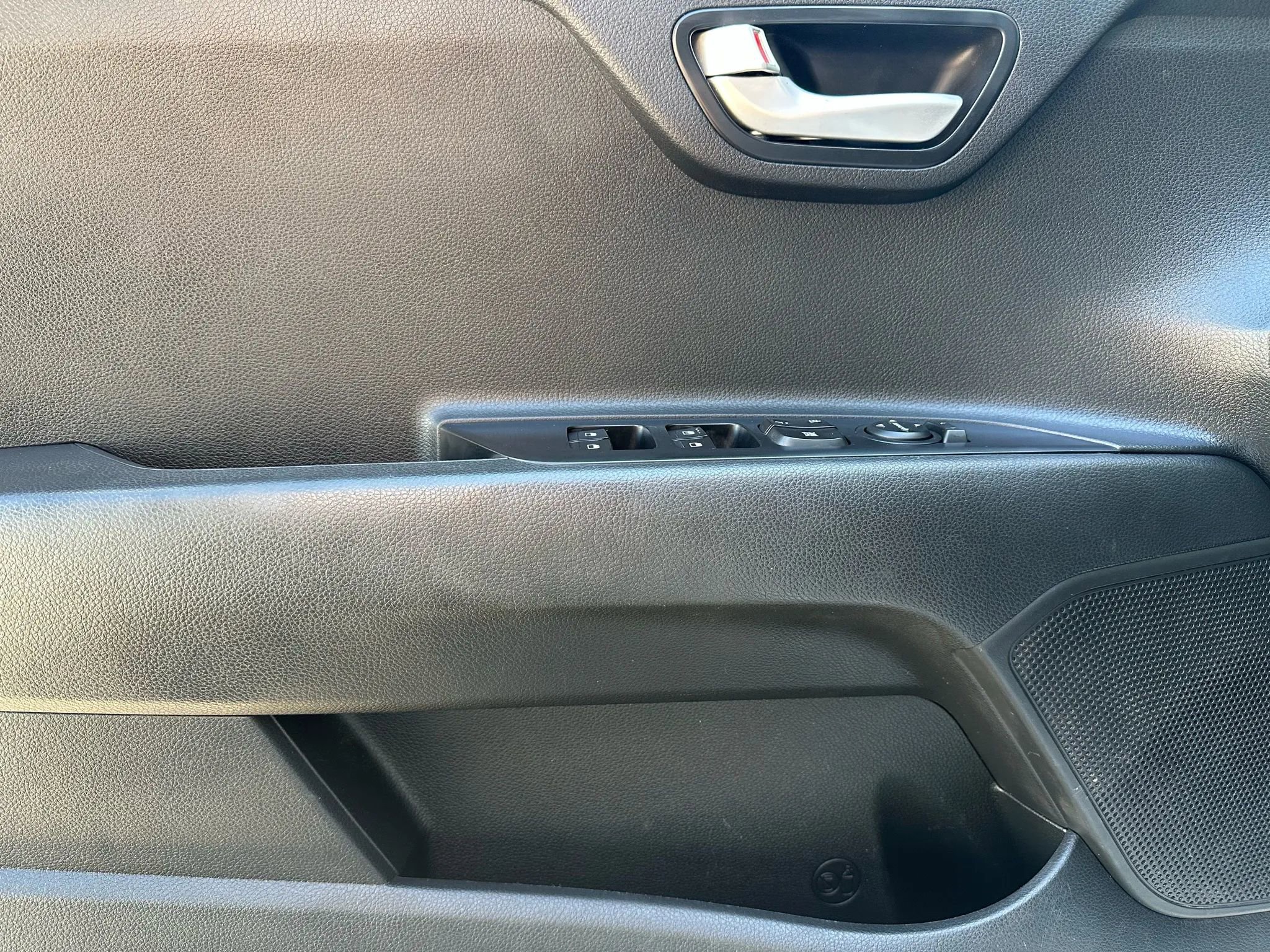 Used 2019 Kia Rio S image 6