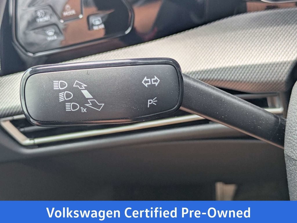 Certified 2026 Volkswagen GTI SE FWD image 29