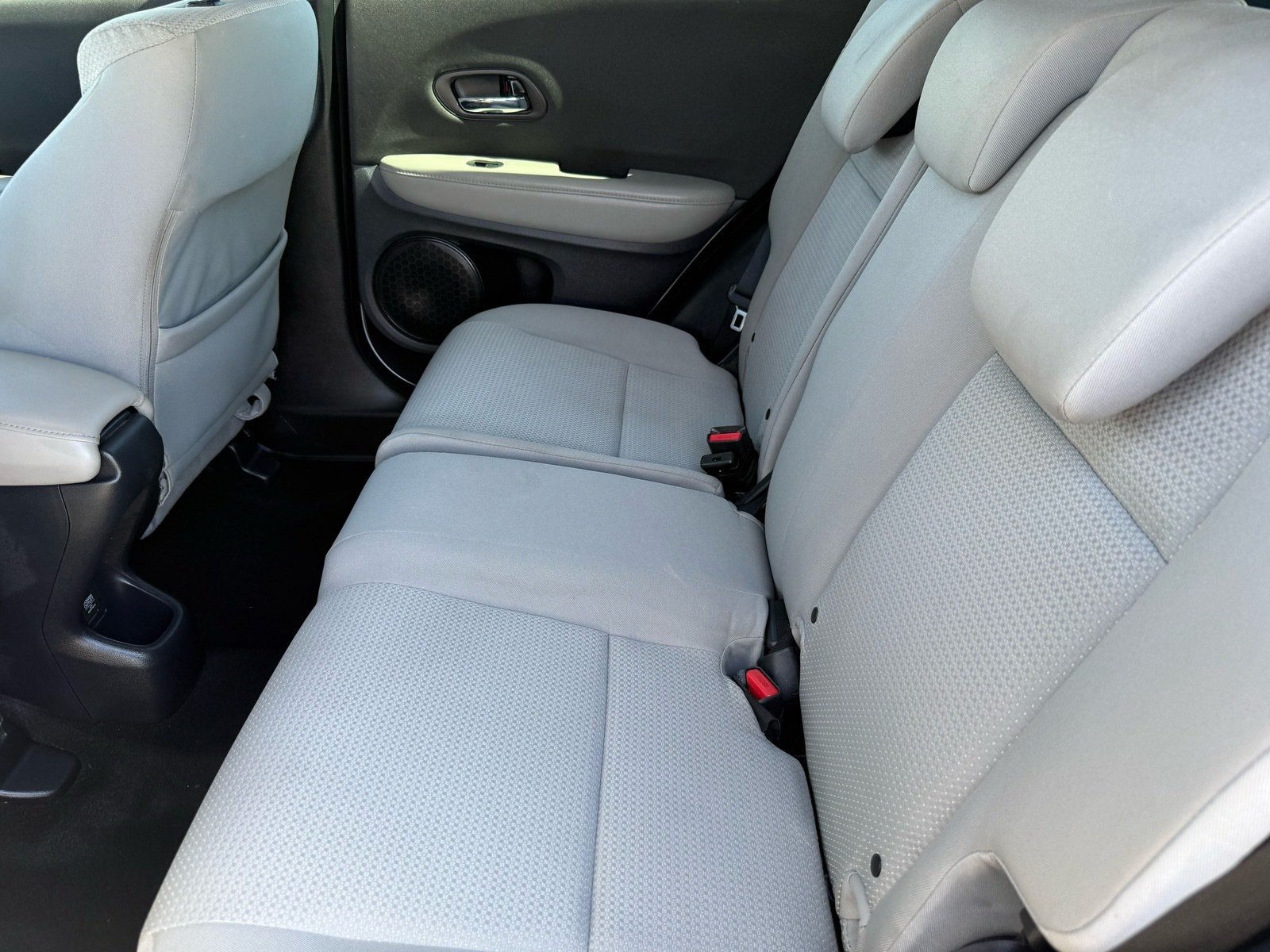 Used 2020 Honda HR-V LX image 24