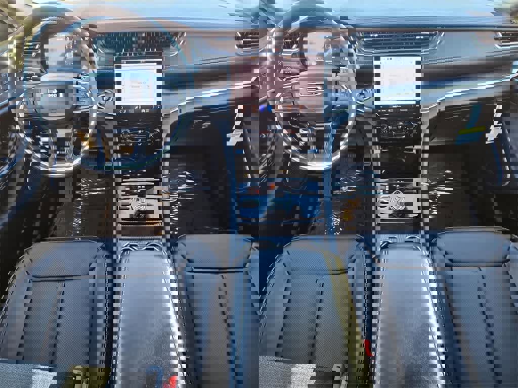 New 2025 Jeep Grand Cherokee Limited image 11