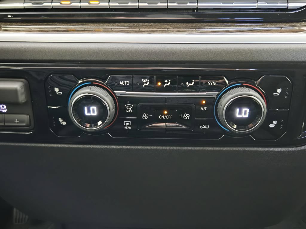 New 2026 Chevrolet Silverado 1500 LT w/ Texas Edition Plus RWD image 19