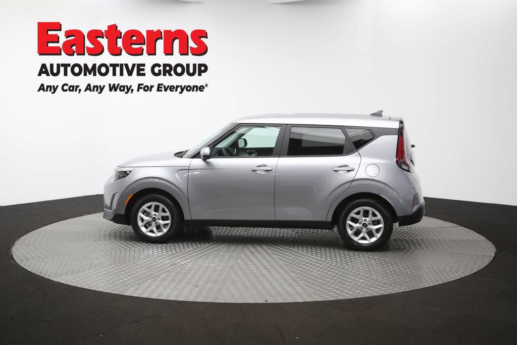 Used 2025 Kia Soul LX w/ LX Technology Package FWD image 59