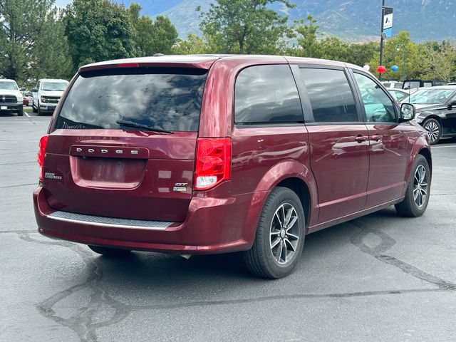 Used 2018 Dodge Grand Caravan GT FWD image 3