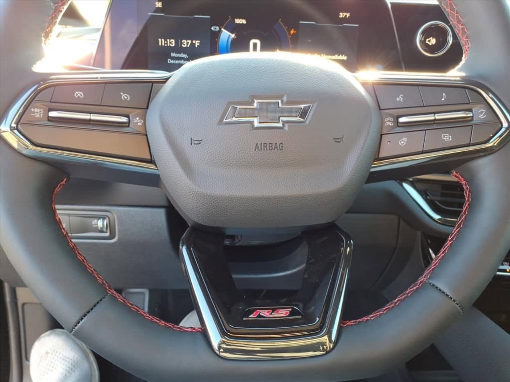 New 2026 Chevrolet Equinox EV RS image 18