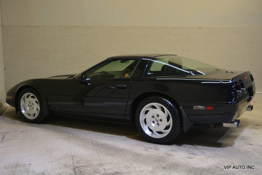 Used 1994 Chevrolet Corvette Coupe image 19