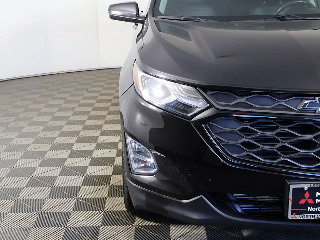 Used 2019 Chevrolet Equinox Premier w/ Premier Redline Edition image 11