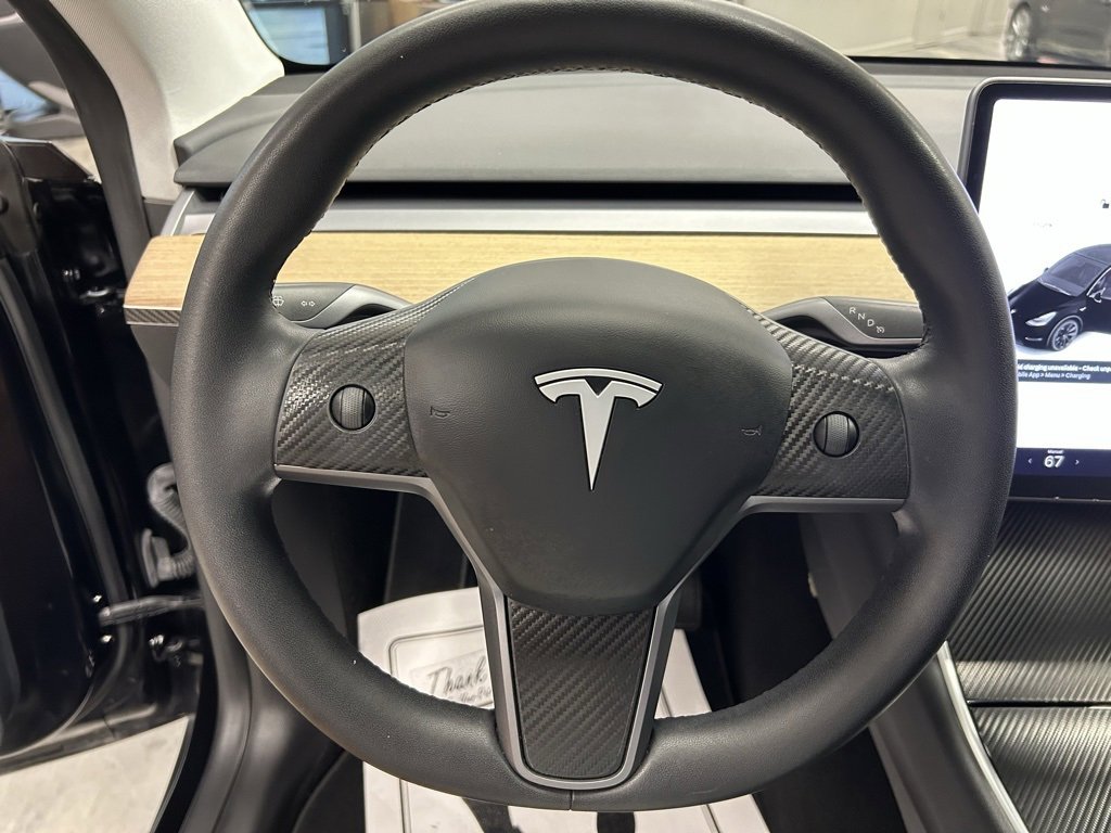 Used 2020 Tesla Model Y Long Range image 10