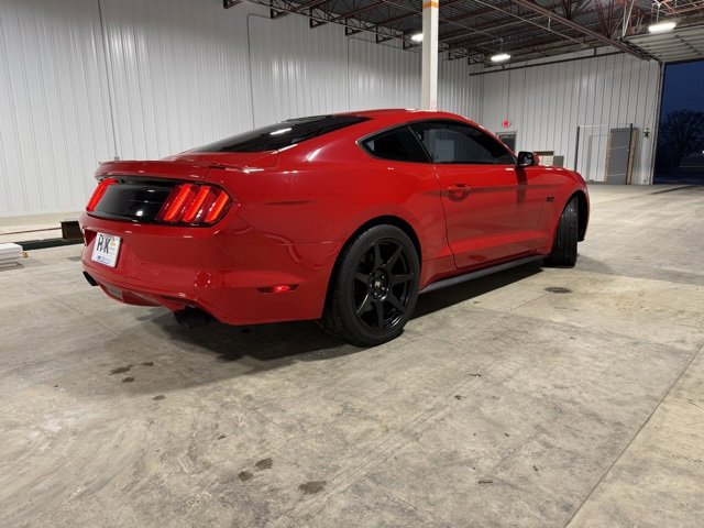 Used 2017 Ford Mustang GT image 6