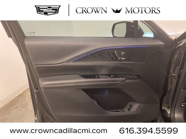 Certified 2024 Cadillac Lyriq Sport w/ LPO, Floor Liner Package AWD/4WD image 21