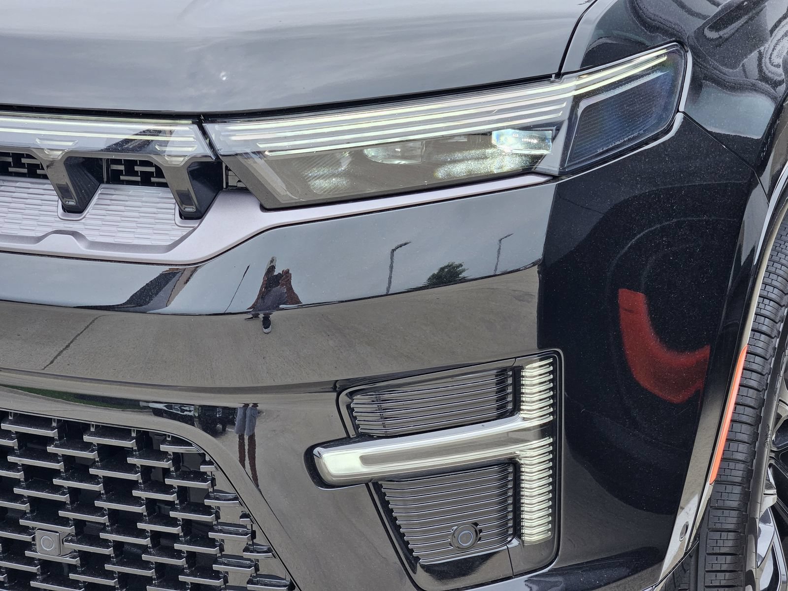 New 2026 Jeep Grand Wagoneer Summit AWD/4WD image 10