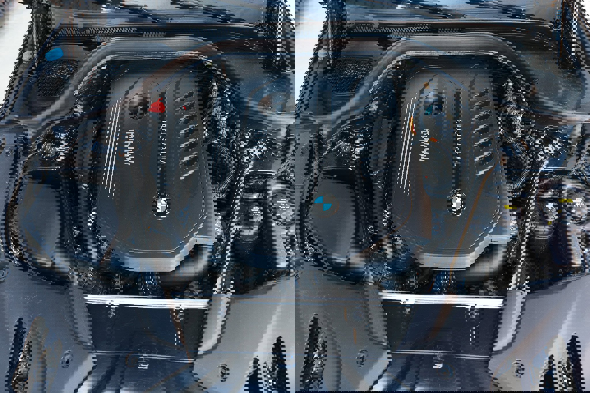 Used 2017 BMW 540i xDrive image 23