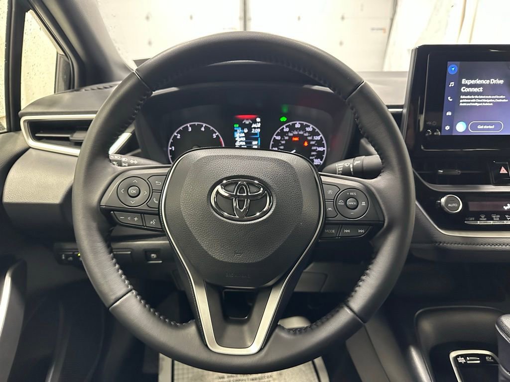 Used 2025 Toyota Corolla SE FWD image 18